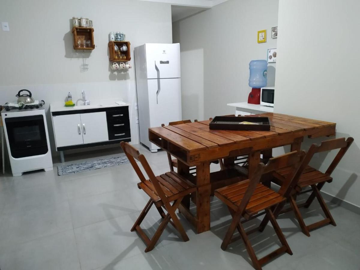 פלהוקה Apt 2Qts Na Praia Da Pinheira 20 Min Da Guarda Do Embau מראה חיצוני תמונה