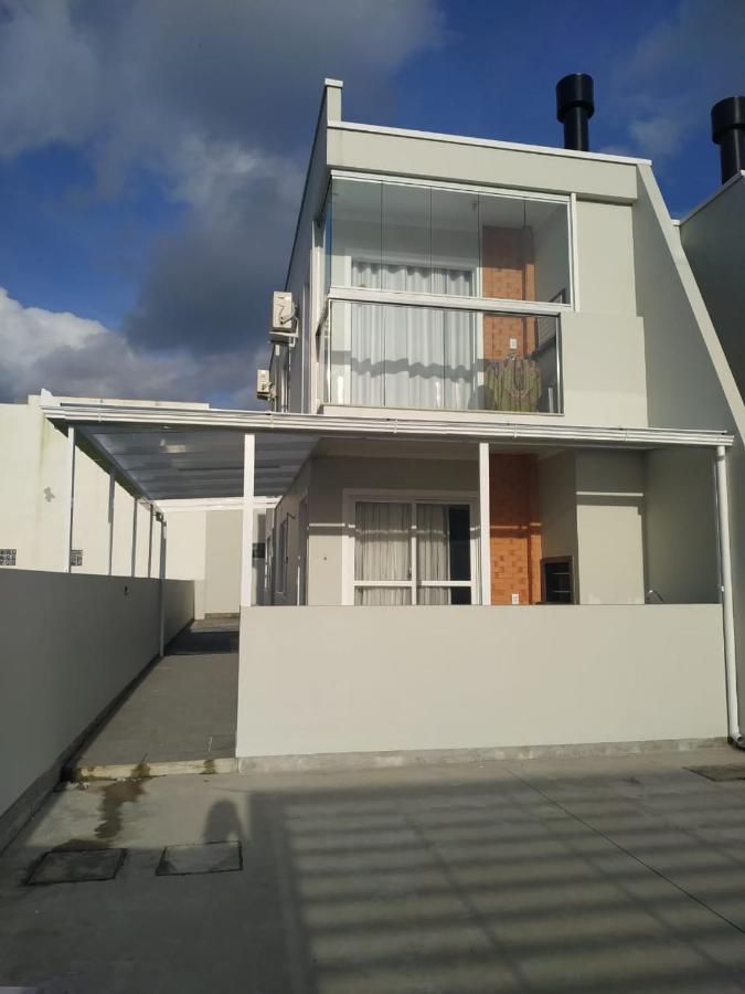 פלהוקה Apt 2Qts Na Praia Da Pinheira 20 Min Da Guarda Do Embau מראה חיצוני תמונה